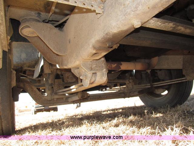 image for item B5083 1996 GMC Sierra 3500HD SL service truck