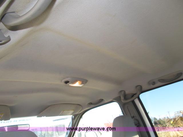 image for item B5084 2007 Ford F350 XLT Super Duty crew cab pickup truck
