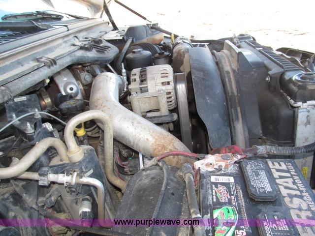 image for item B5084 2007 Ford F350 XLT Super Duty crew cab pickup truck