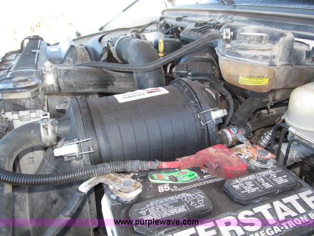 image for item B5084 2007 Ford F350 XLT Super Duty crew cab pickup truck