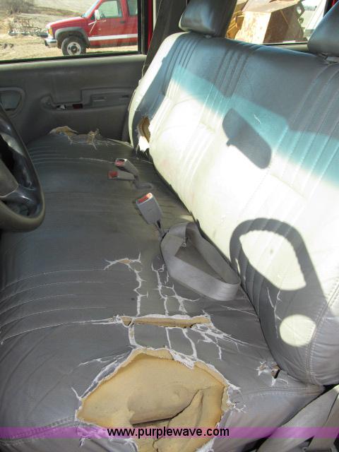 image for item B5086 1997 Chevrolet Cheyenne 3500 crew cab service truck