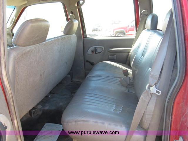 image for item B5086 1997 Chevrolet Cheyenne 3500 crew cab service truck