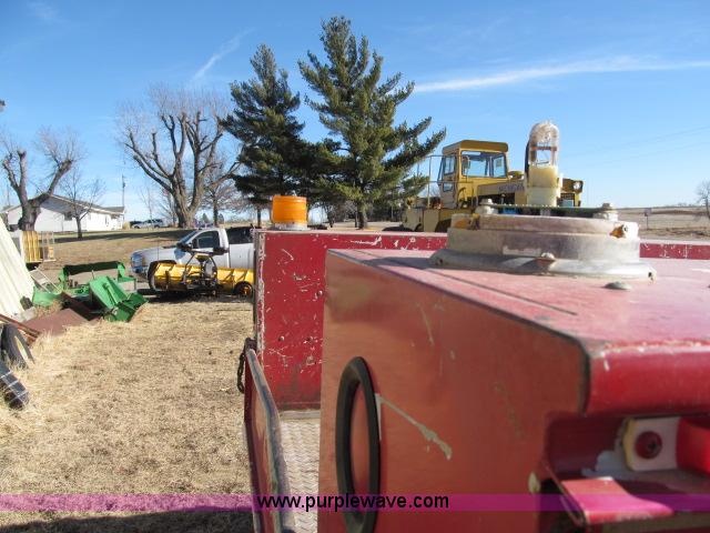 image for item B5086 1997 Chevrolet Cheyenne 3500 crew cab service truck