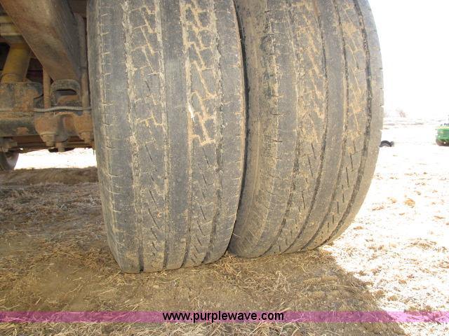 image for item B5086 1997 Chevrolet Cheyenne 3500 crew cab service truck