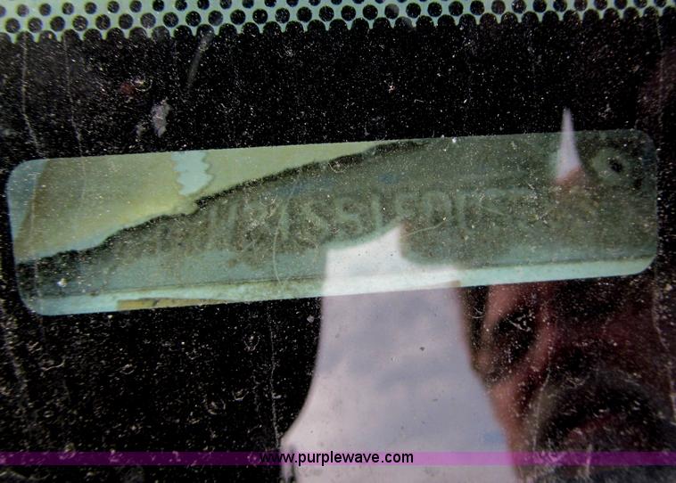 image for item B5095 2001 Ford F250 XLT Super Duty crew cab pickup truck