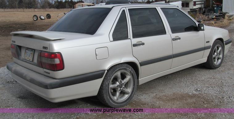 image for item B5096 1996 Volvo 850