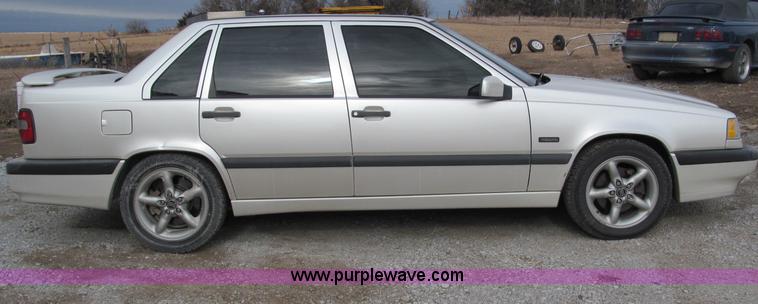 image for item B5096 1996 Volvo 850