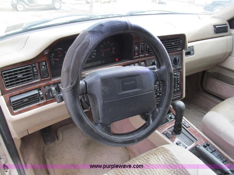 image for item B5096 1996 Volvo 850