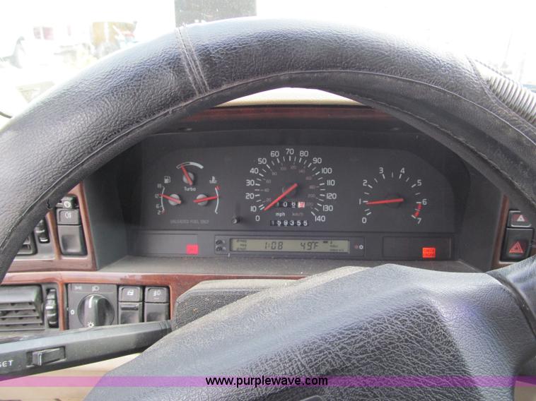 image for item B5096 1996 Volvo 850