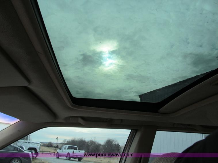 image for item B5096 1996 Volvo 850