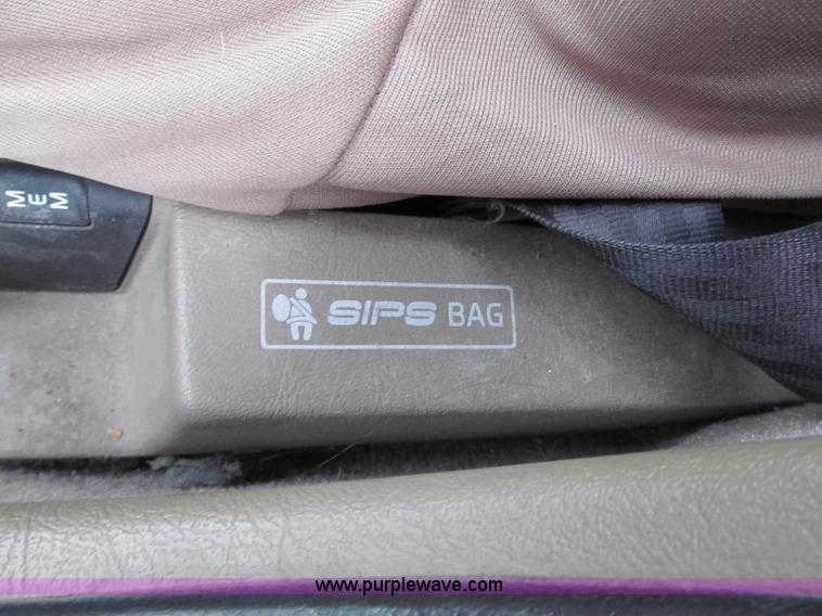 image for item B5096 1996 Volvo 850