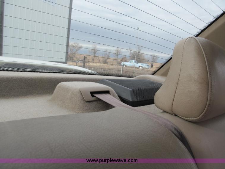 image for item B5096 1996 Volvo 850