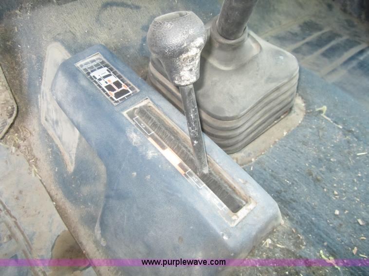 image for item B5622 1994 Chevrolet K1500 extended cab pickup truck