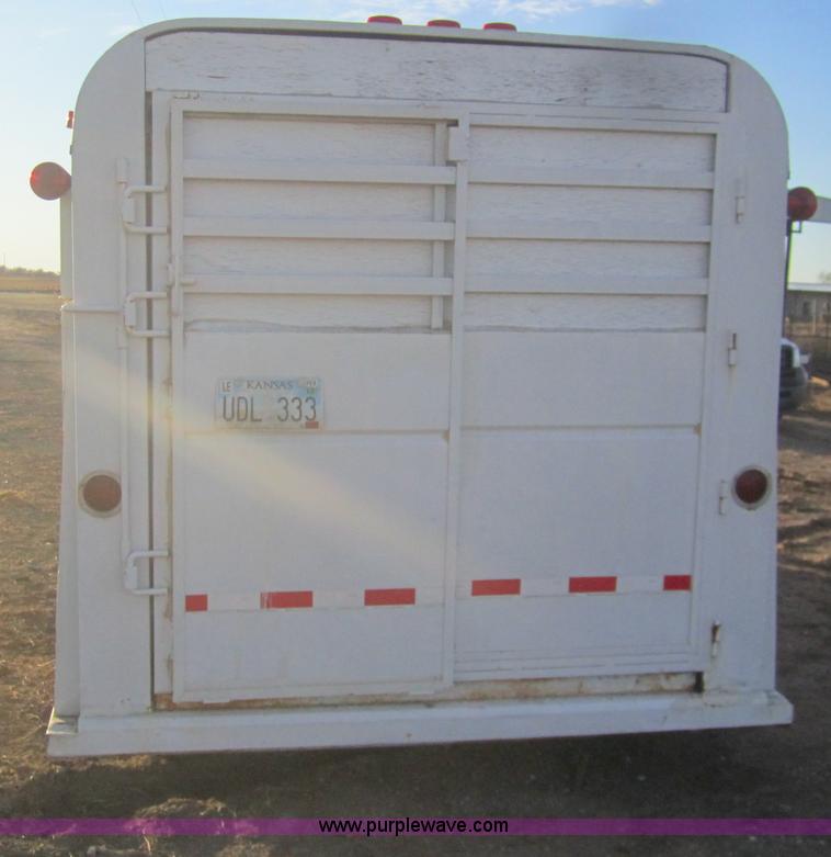 image for item B5624 1984 Supreme 28' gooseneck trailer