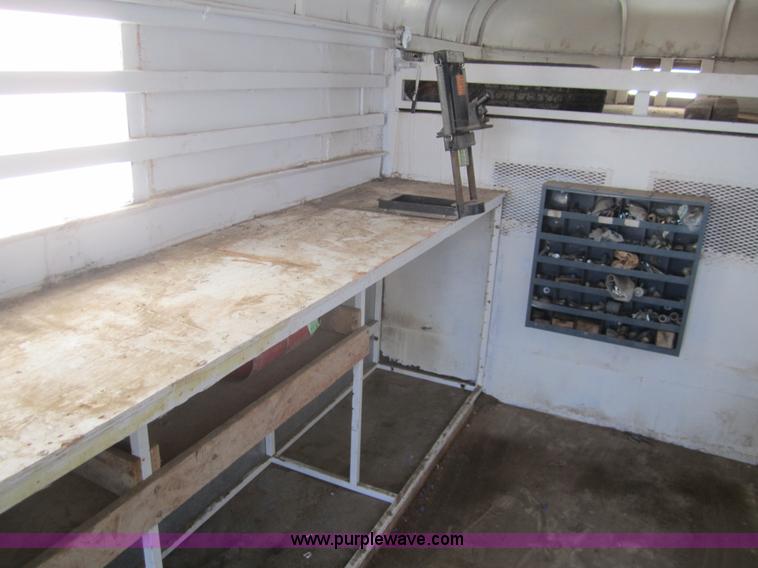 image for item B5624 1984 Supreme 28' gooseneck trailer