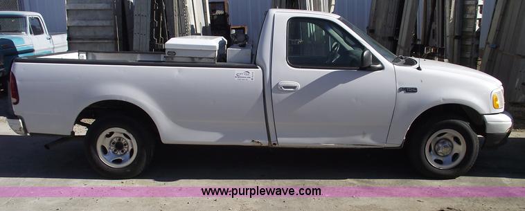 image for item B6139 1999 Ford F150 XL pickup truck