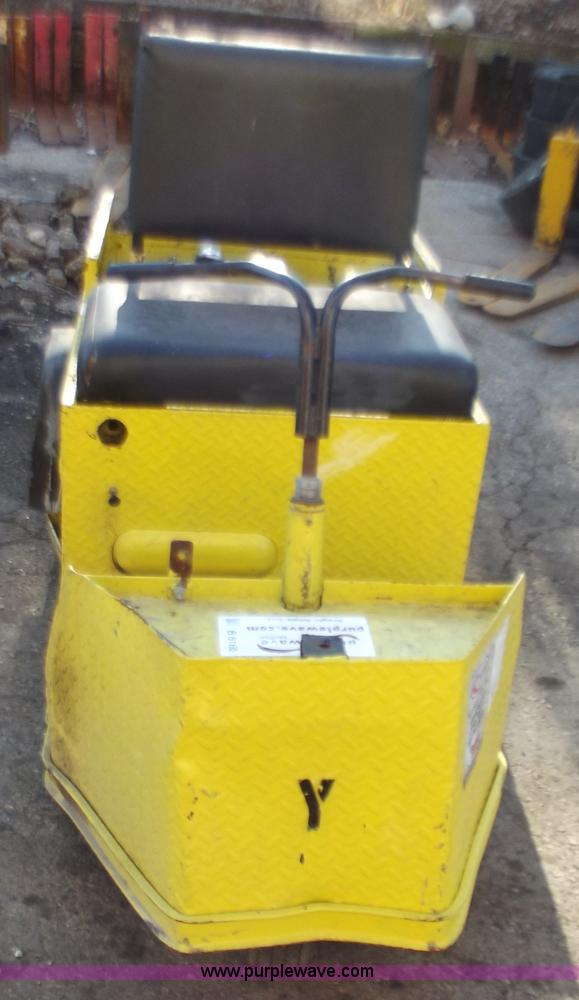 image for item B6160 Cushman three wheel cart