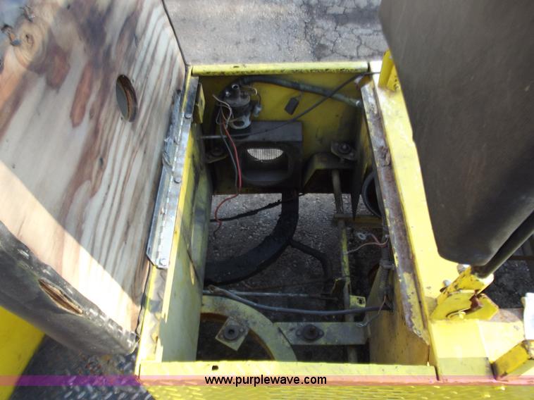 image for item B6160 Cushman three wheel cart