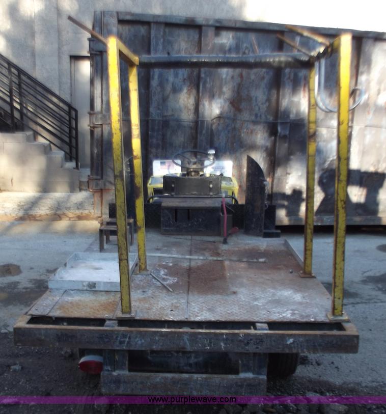 image for item B6161 Cushman three wheel welding cart