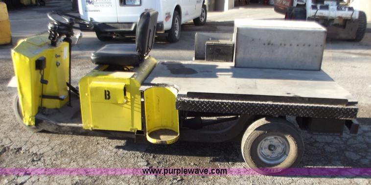 image for item B6162 Cushman three wheel welding cart