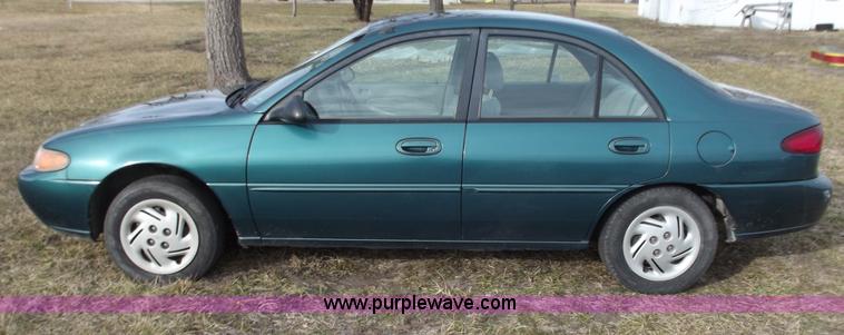 image for item B6179 1997 Ford Escort LX