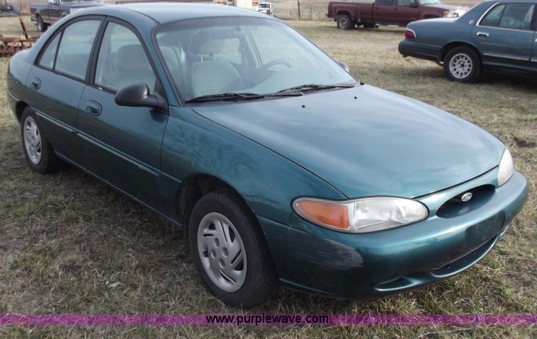 image for item B6179 1997 Ford Escort LX