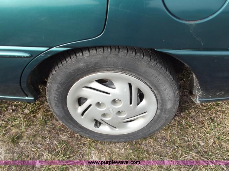 image for item B6179 1997 Ford Escort LX