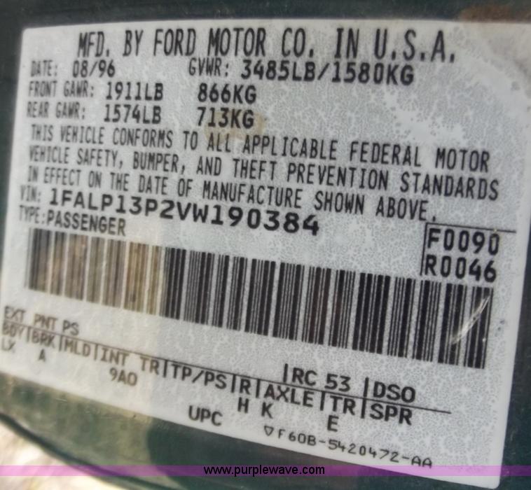 image for item B6179 1997 Ford Escort LX