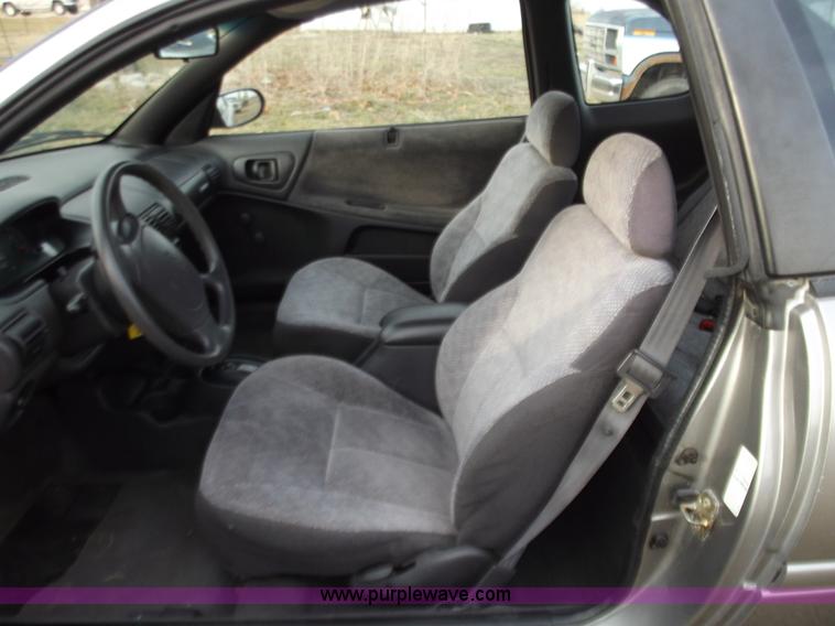 image for item B6184 1999 Plymouth Neon Highline