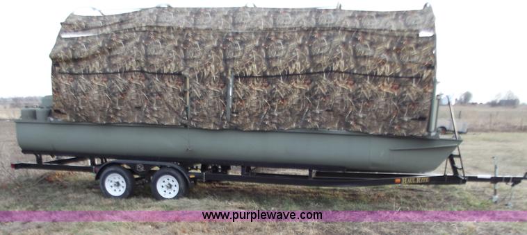 image for item B6188 2005 Haul Rite FS24T 24' pontoon boat trailer