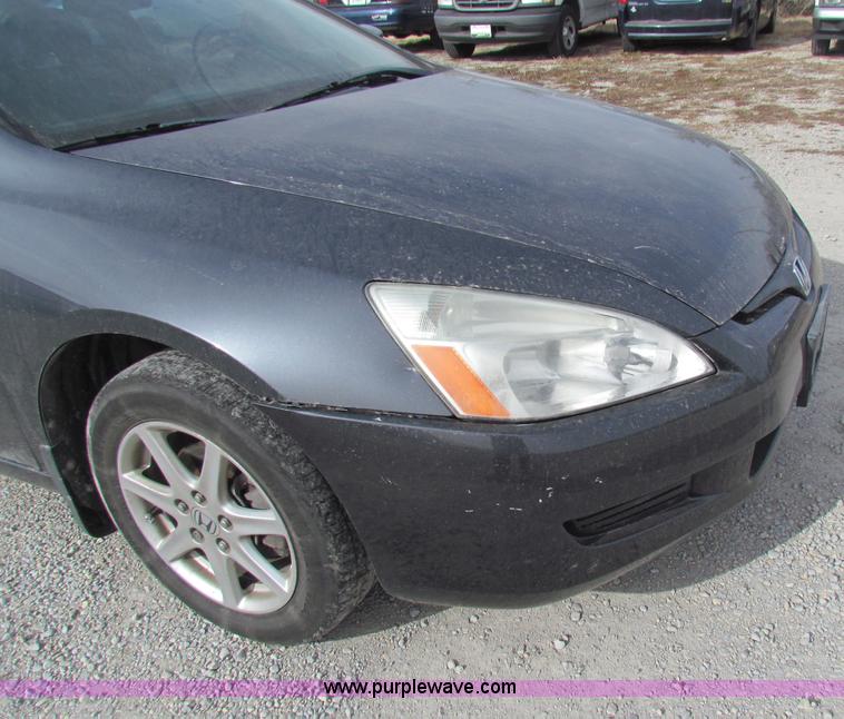 image for item B7053 2003 Honda Accord EX