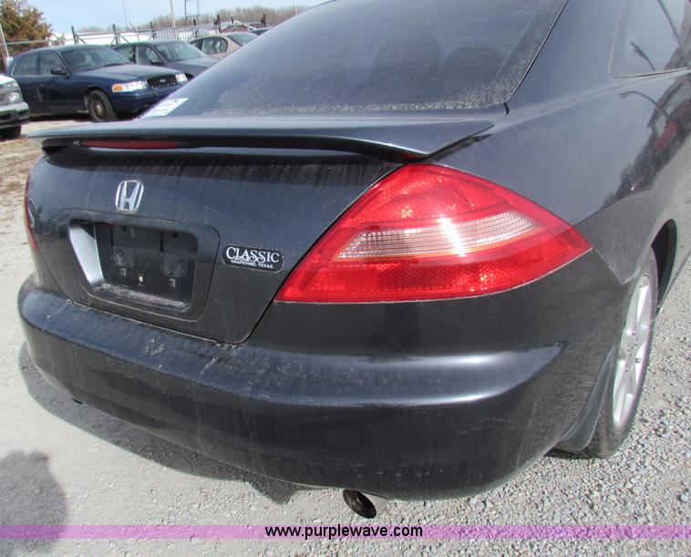 image for item B7053 2003 Honda Accord EX