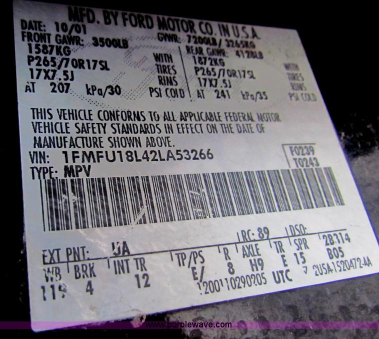 image for item B7054 2002 Ford Expedition Eddie Bauer SUV