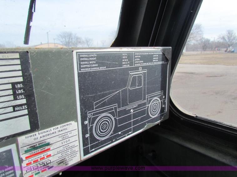 image for item B7057 1989 PSI MB4 tow tractor