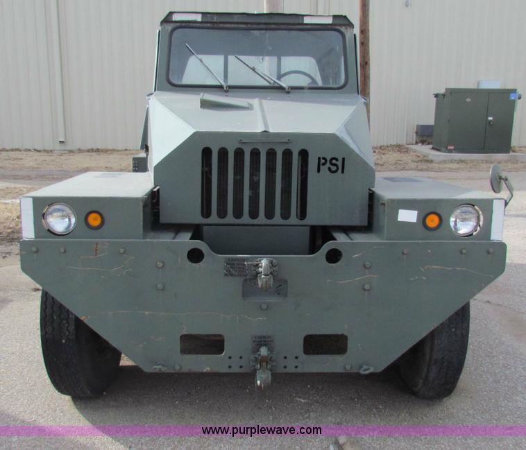 image for item B7058 1989 PSI MB4 tow tractor