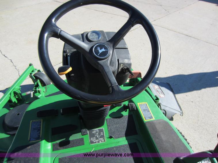 image for item B9072 John Deere 1445 lawn mower