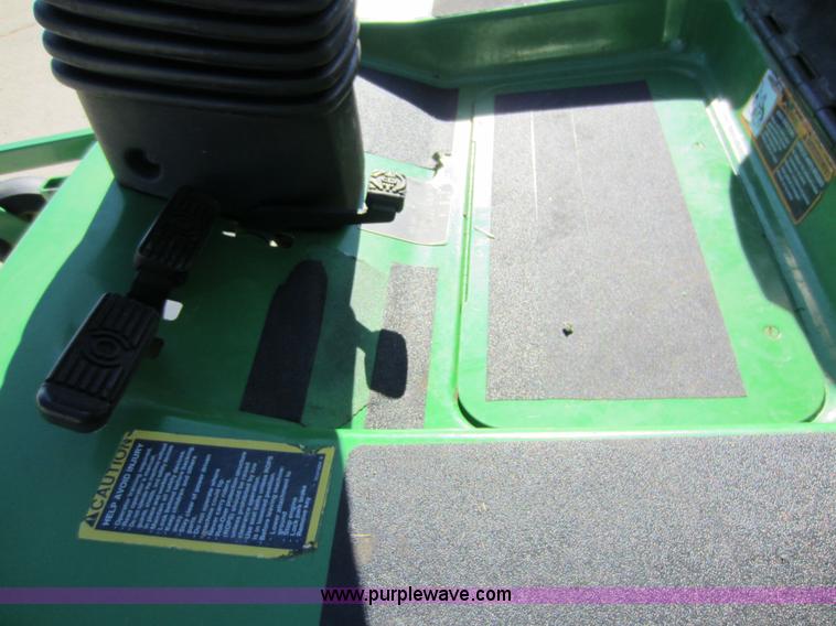 image for item B9072 John Deere 1445 lawn mower