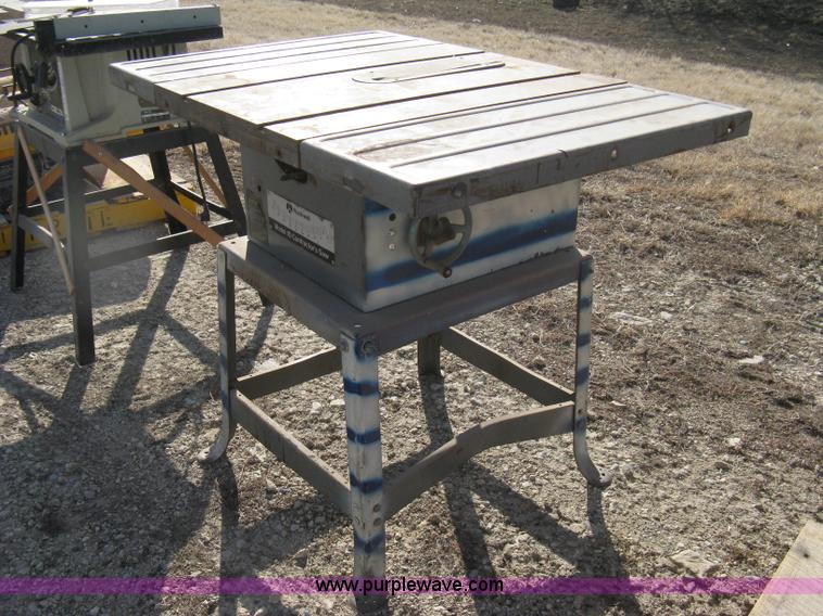 image for item B9731 Bench saw and table saw