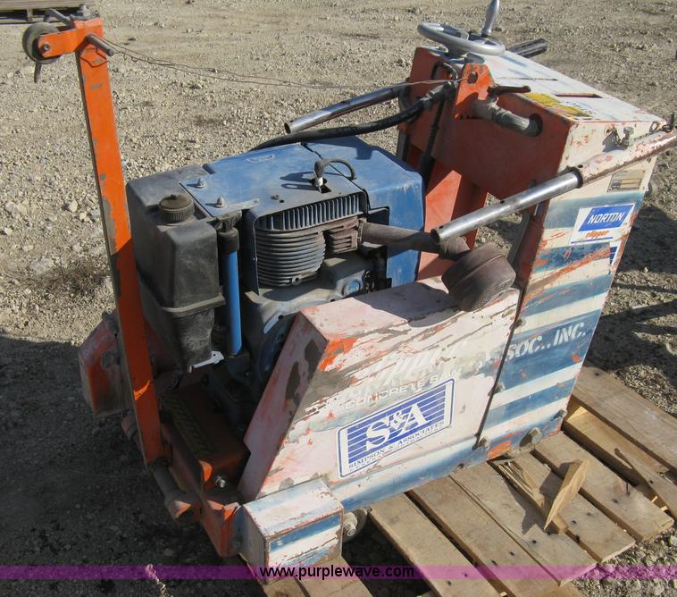image for item B9732 Norton Clipper ST40 concrete saw