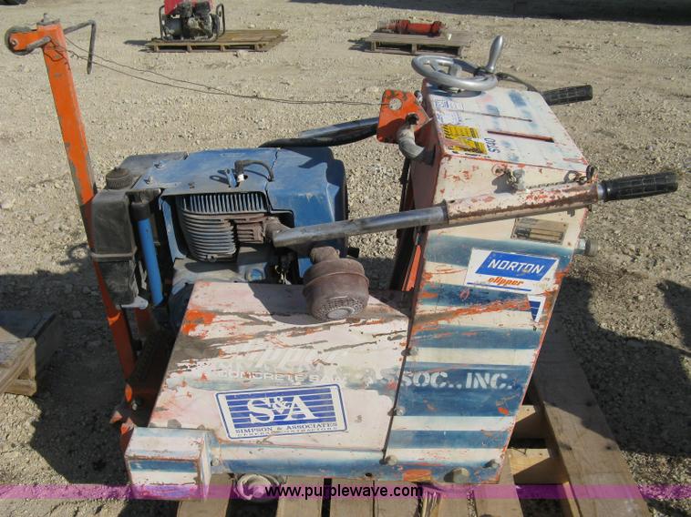 image for item B9732 Norton Clipper ST40 concrete saw