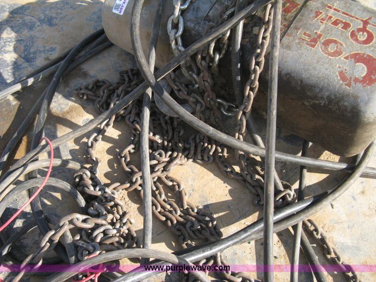 image for item B9733 Coffing 1/4 ton electric chain hoist