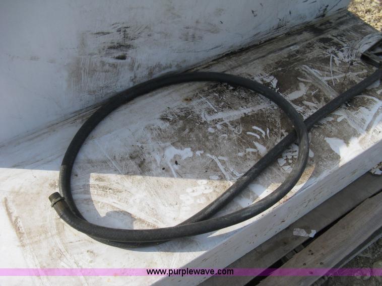 image for item B9737 Delta 105 gallon fuel tank