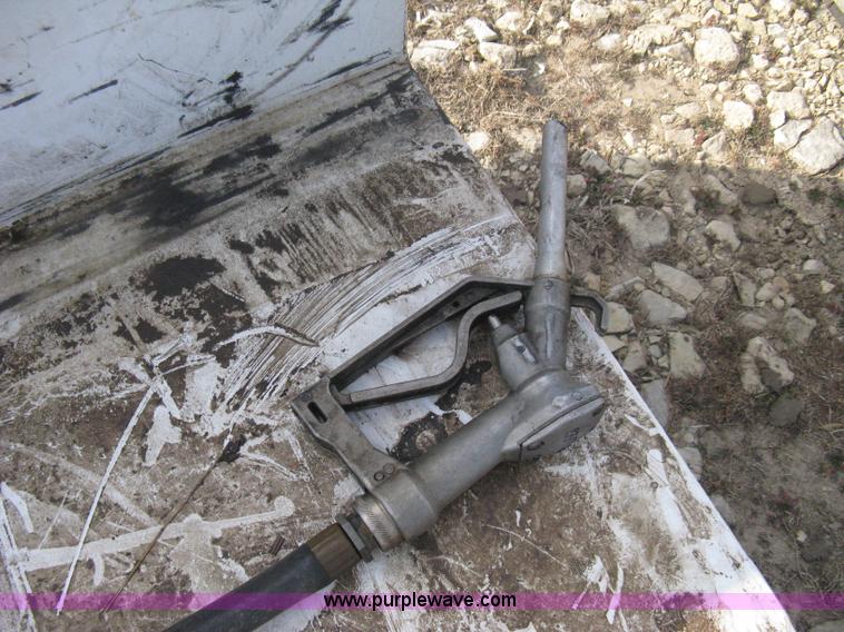 image for item B9737 Delta 105 gallon fuel tank