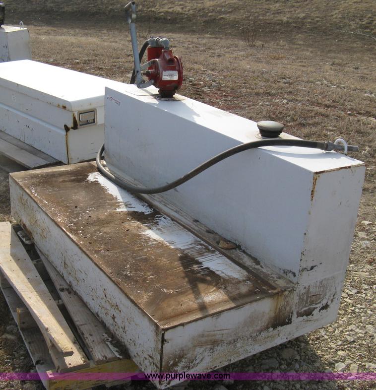 image for item B9738 Delta 105 gallon fuel tank