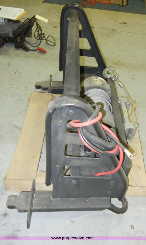 image for item C4141 Ramsey RE12000 winch and bracket unit