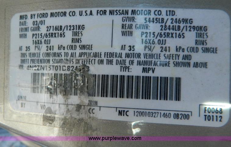 image for item D8519 2001 Nissan Quest GXE mini van