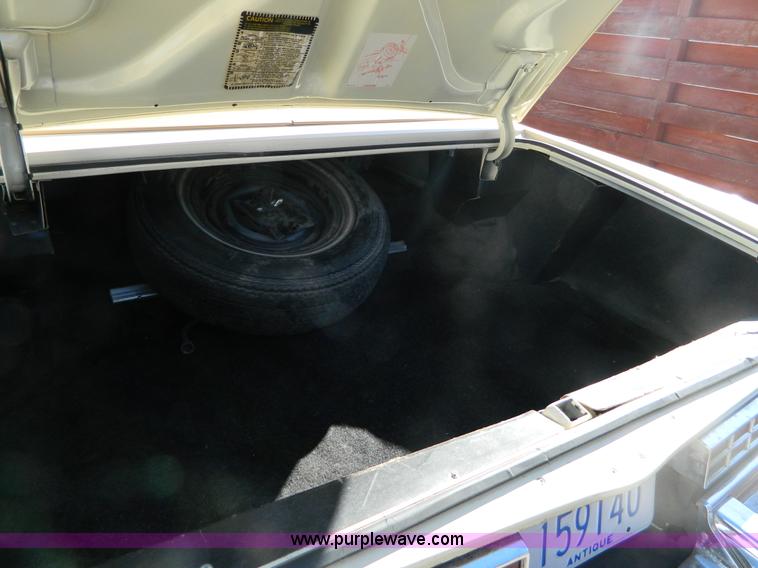 image for item D8713 1976 Buick Limited 225