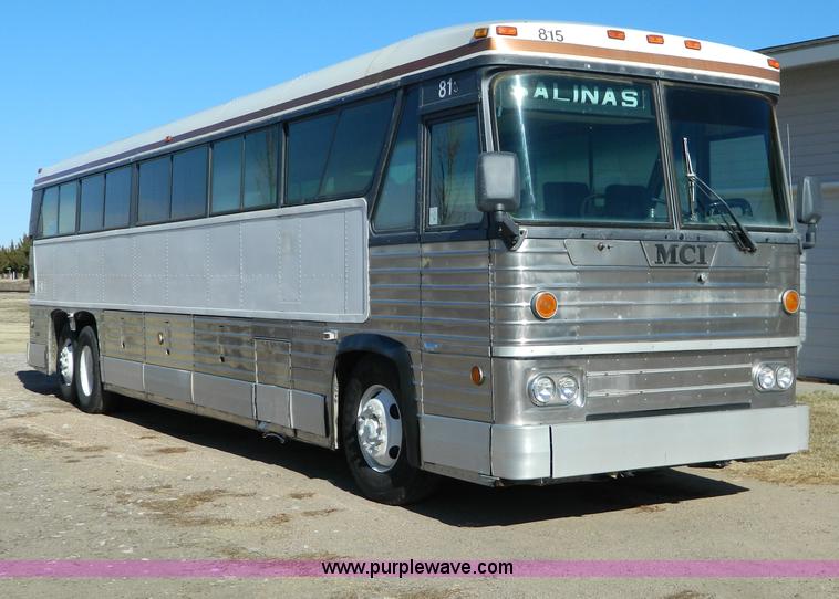 image for item D8716 1977 MCI Bus Crusader MC-8