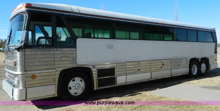 image for item D8716 1977 MCI Bus Crusader MC-8