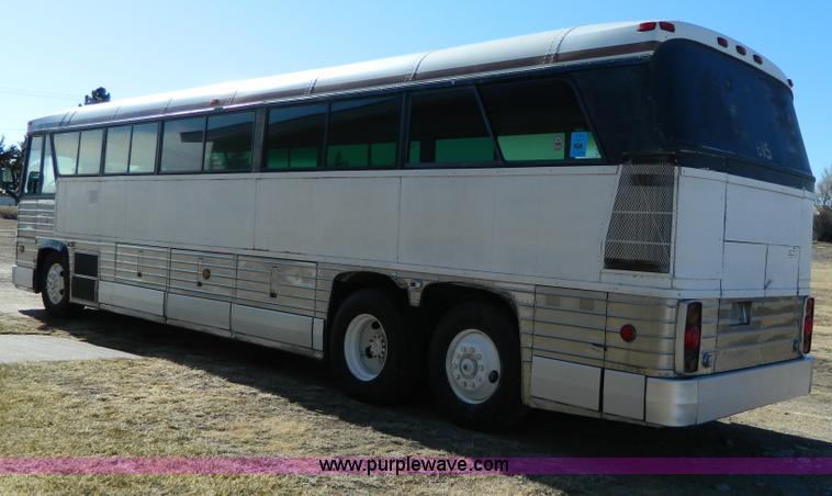 image for item D8716 1977 MCI Bus Crusader MC-8